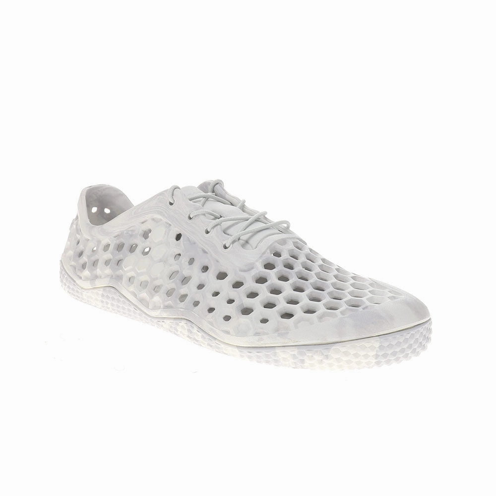 Casual White Shoes Ultra III Bloom Lace Up Water Shoes