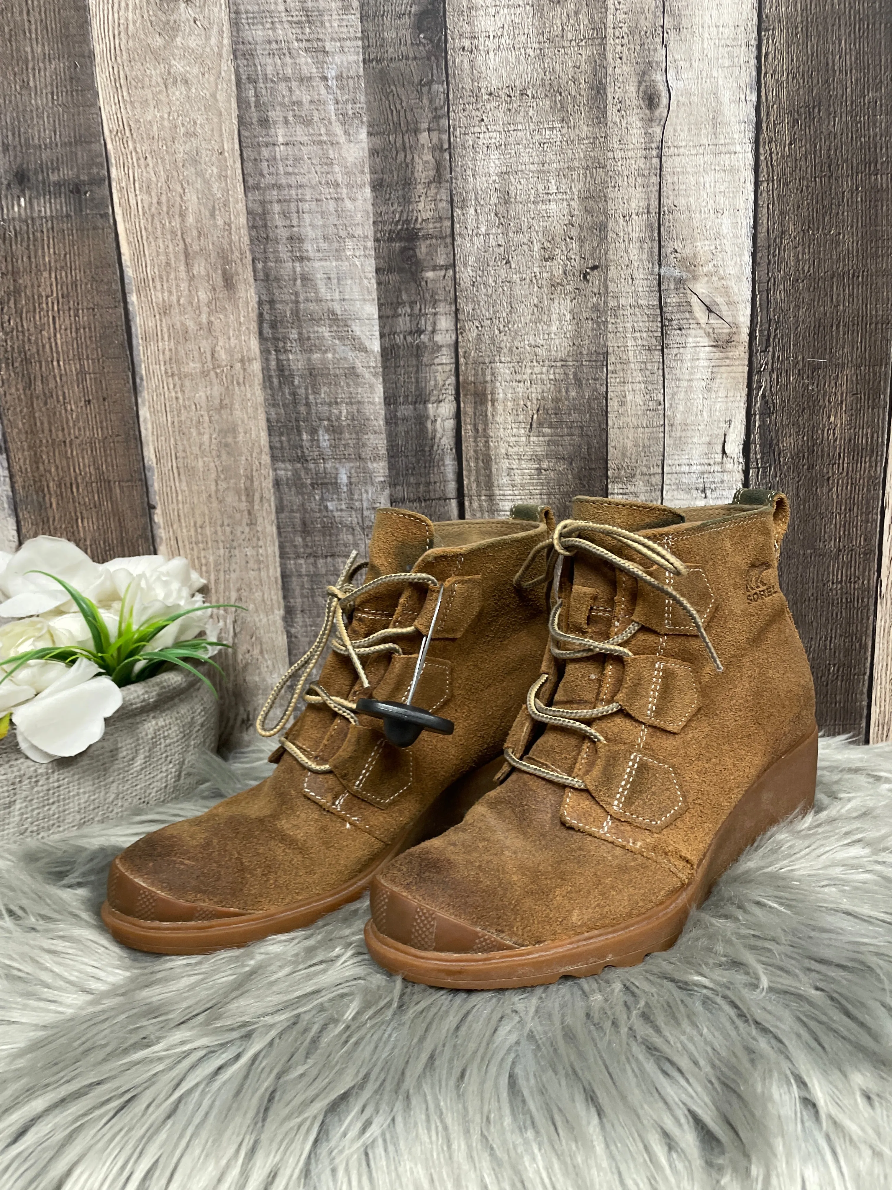 Keen Chelsea Boots Boots Ankle Heels By Sorel  Size: 7