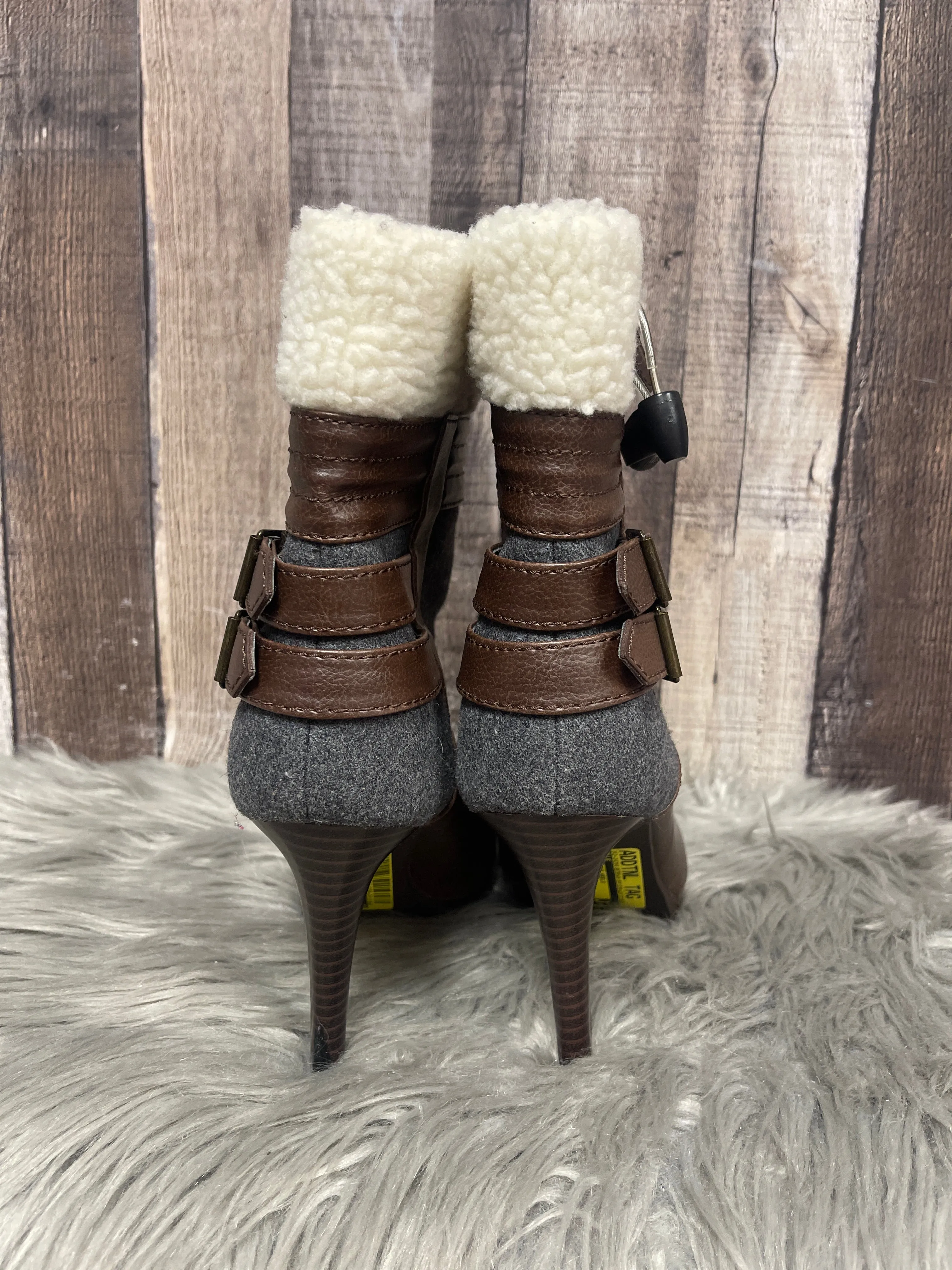 Boots Ankle Heels By Elle In Multi-colored, Size: 7.5 Cowboy Boots Wedding