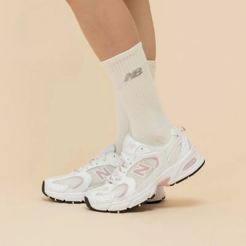 NEW BALANCE 530 | WHITE PINK New Balance Vs On Cloud