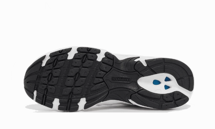 530 White Silver Green New Balance 537