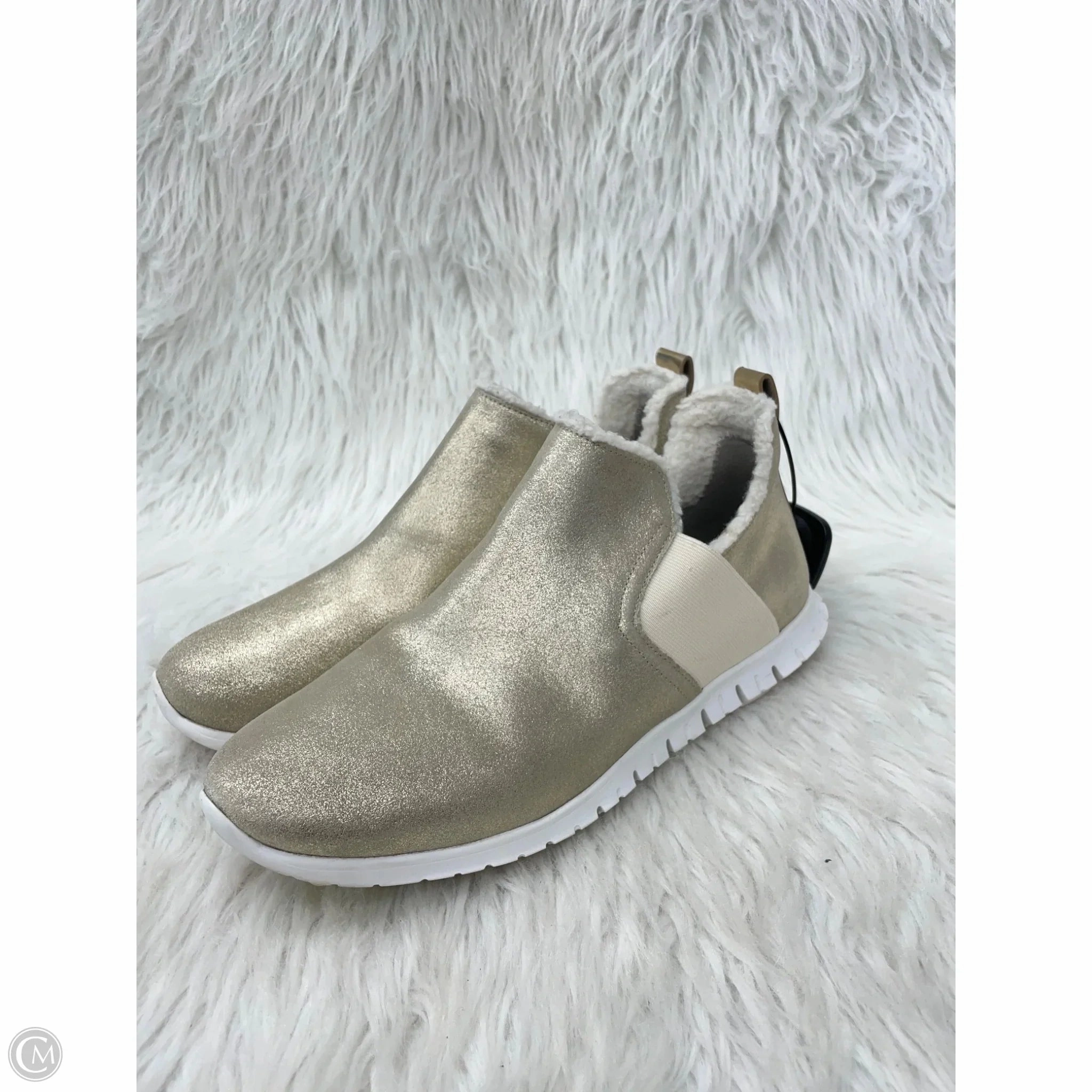 Air Jordan Retro 1 High Og Casual Shoes Shoes Sneakers By Cole-haan In Gold, Size: 9