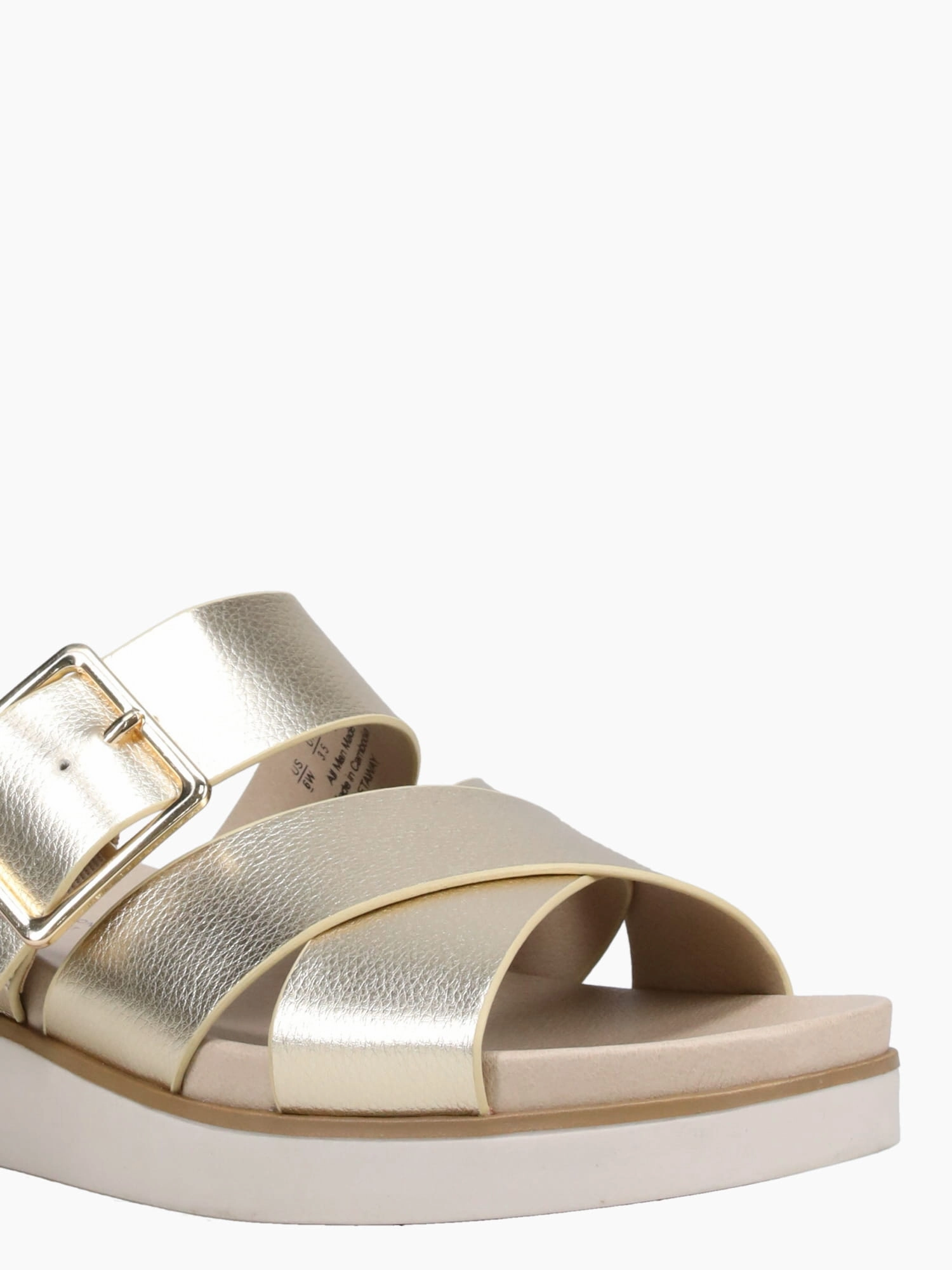 Casual European Shoes Getaway Gold