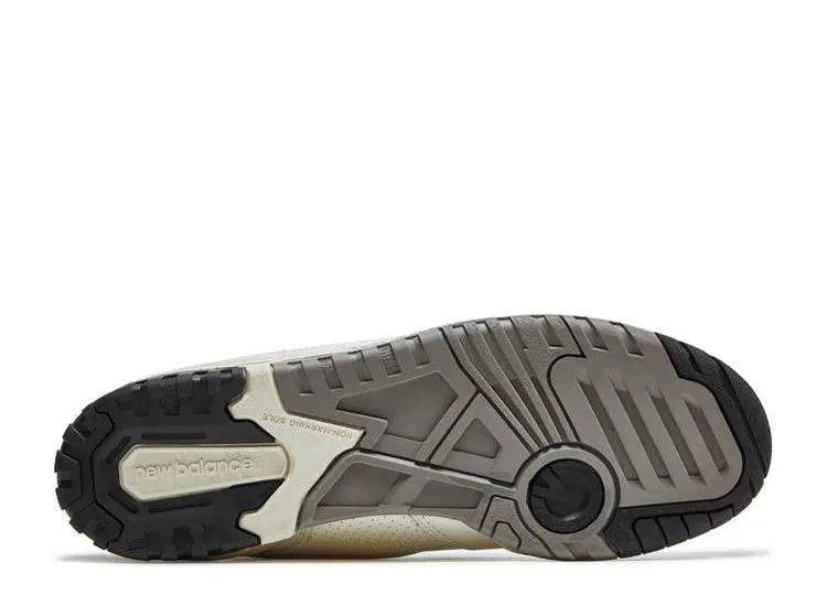 New Balance 550 Cream Black