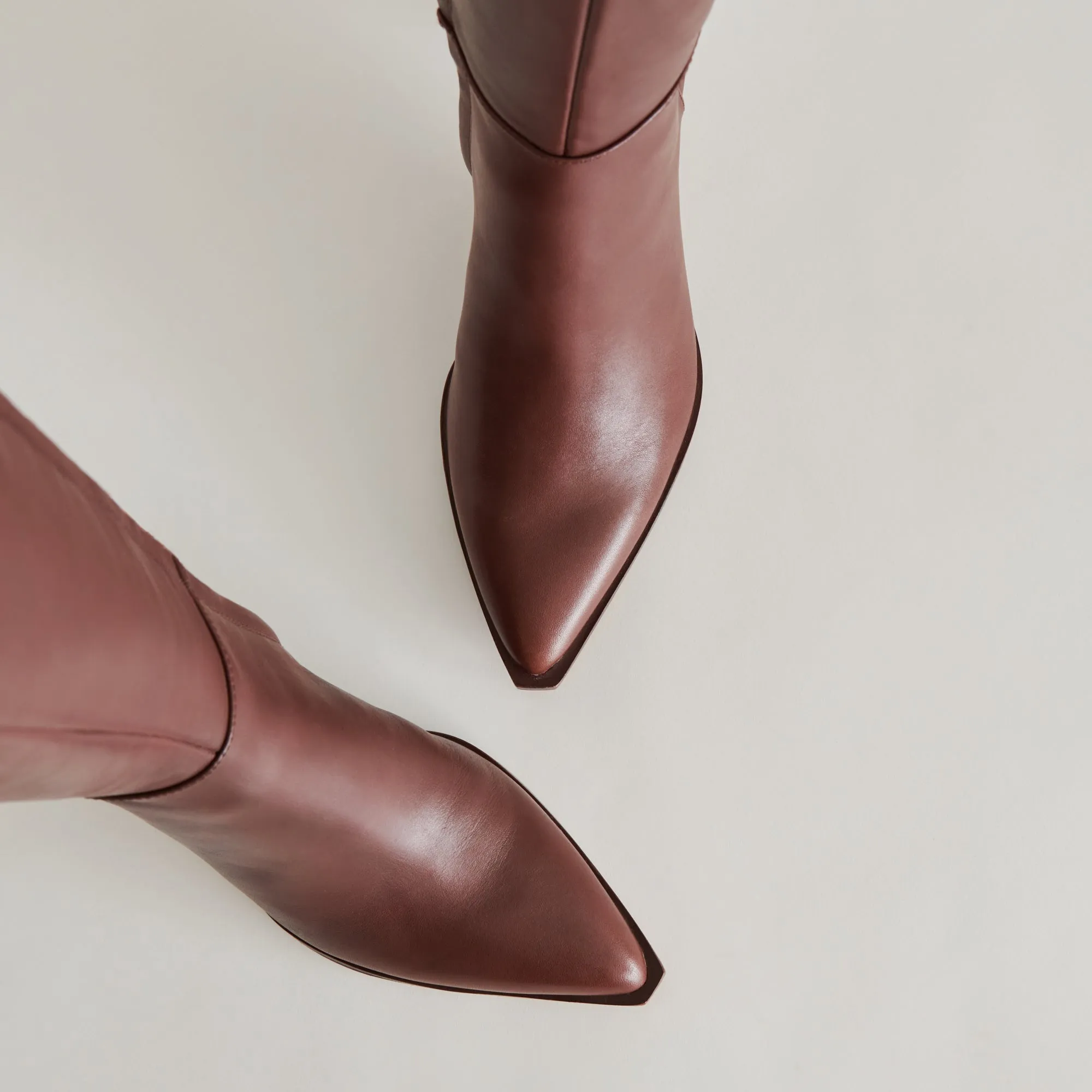 AUGGIE WIDE CALF BOOTS CHOCOLATE LEATHER Western Boots Round Toe