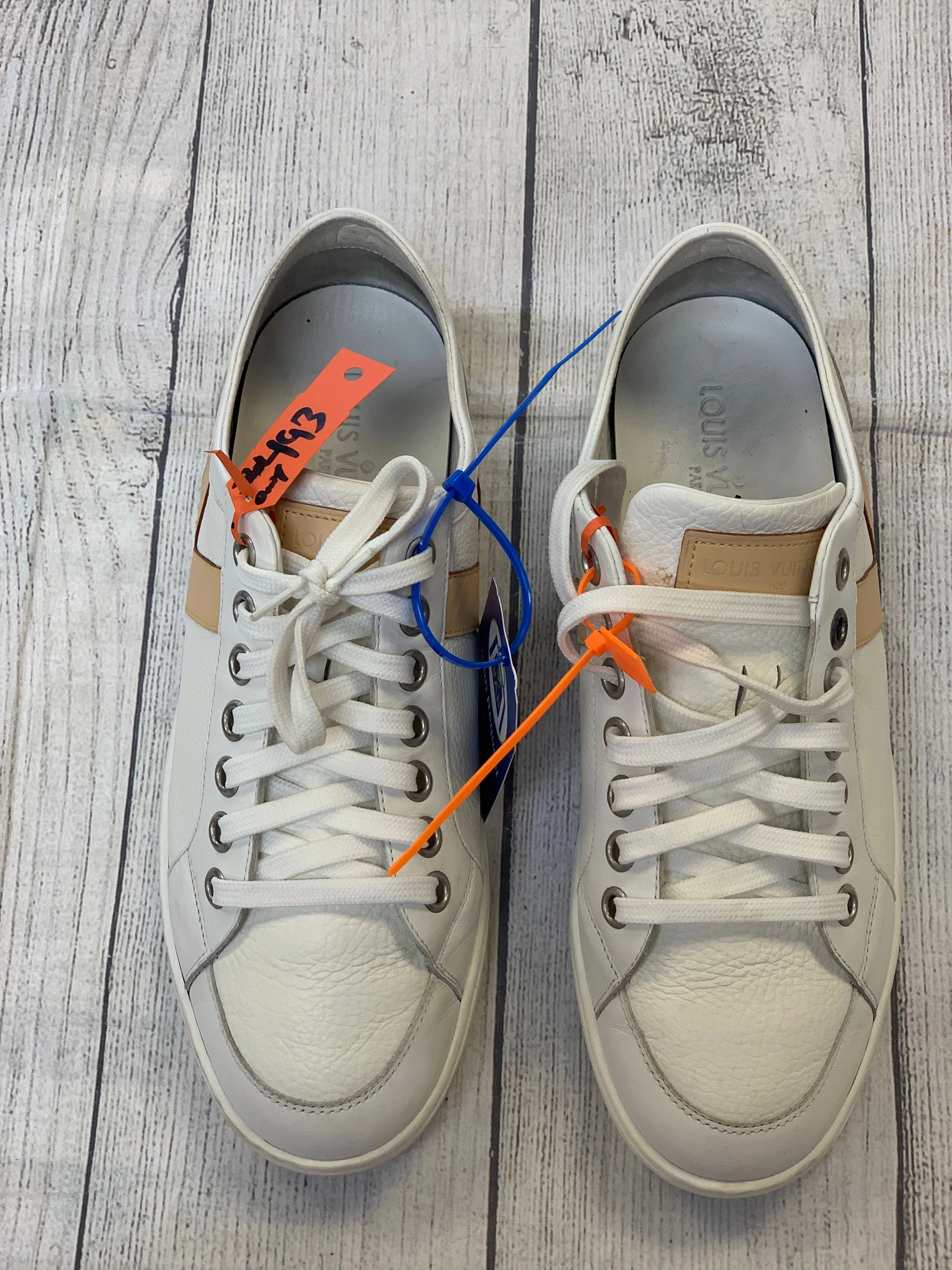 White Shoes Athletic Louis Vuitton, Size 7 Classic Nylon Casual Shoes