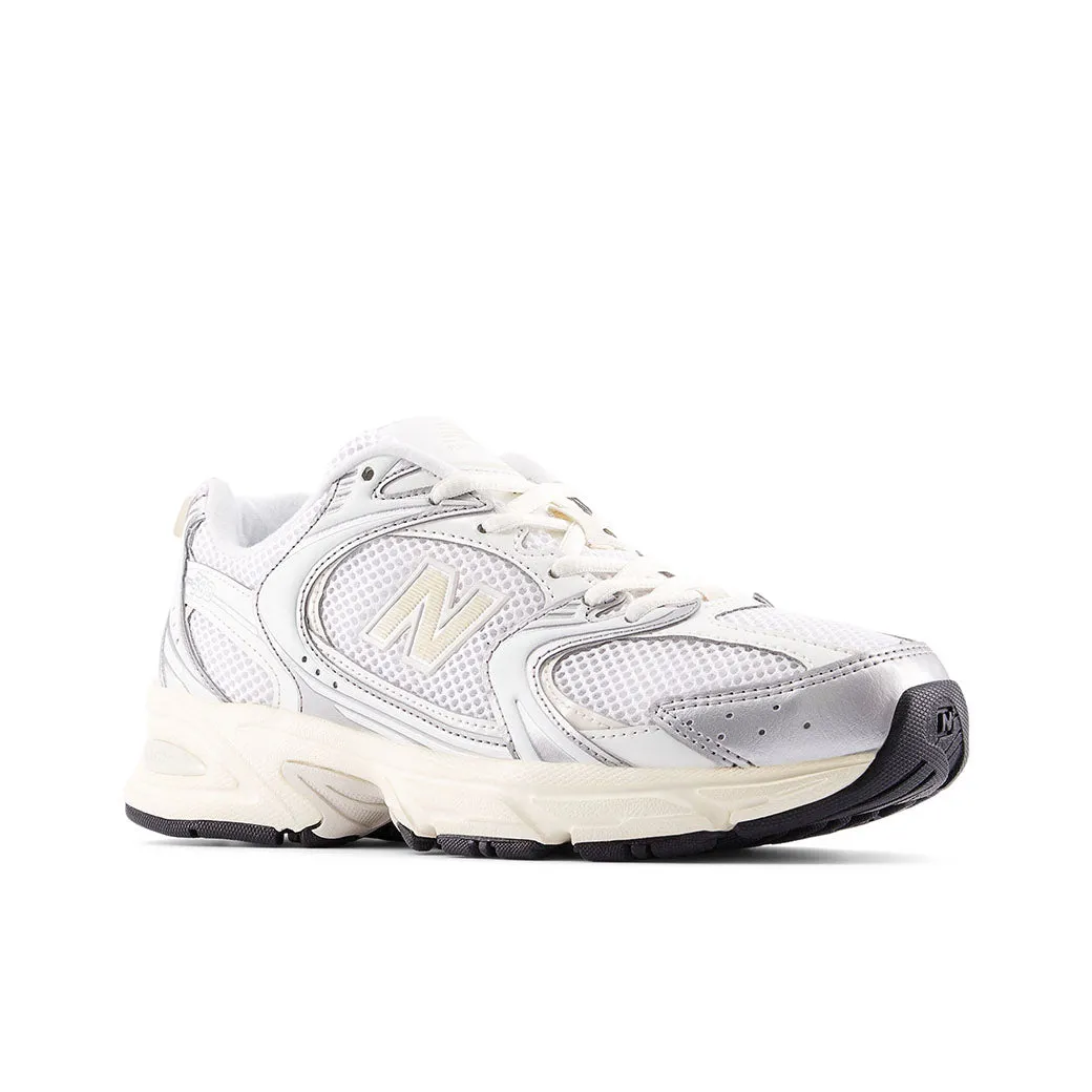 Womens New Balance 530 in Silver Metalic/Linen New Balance Store White Plains Ny