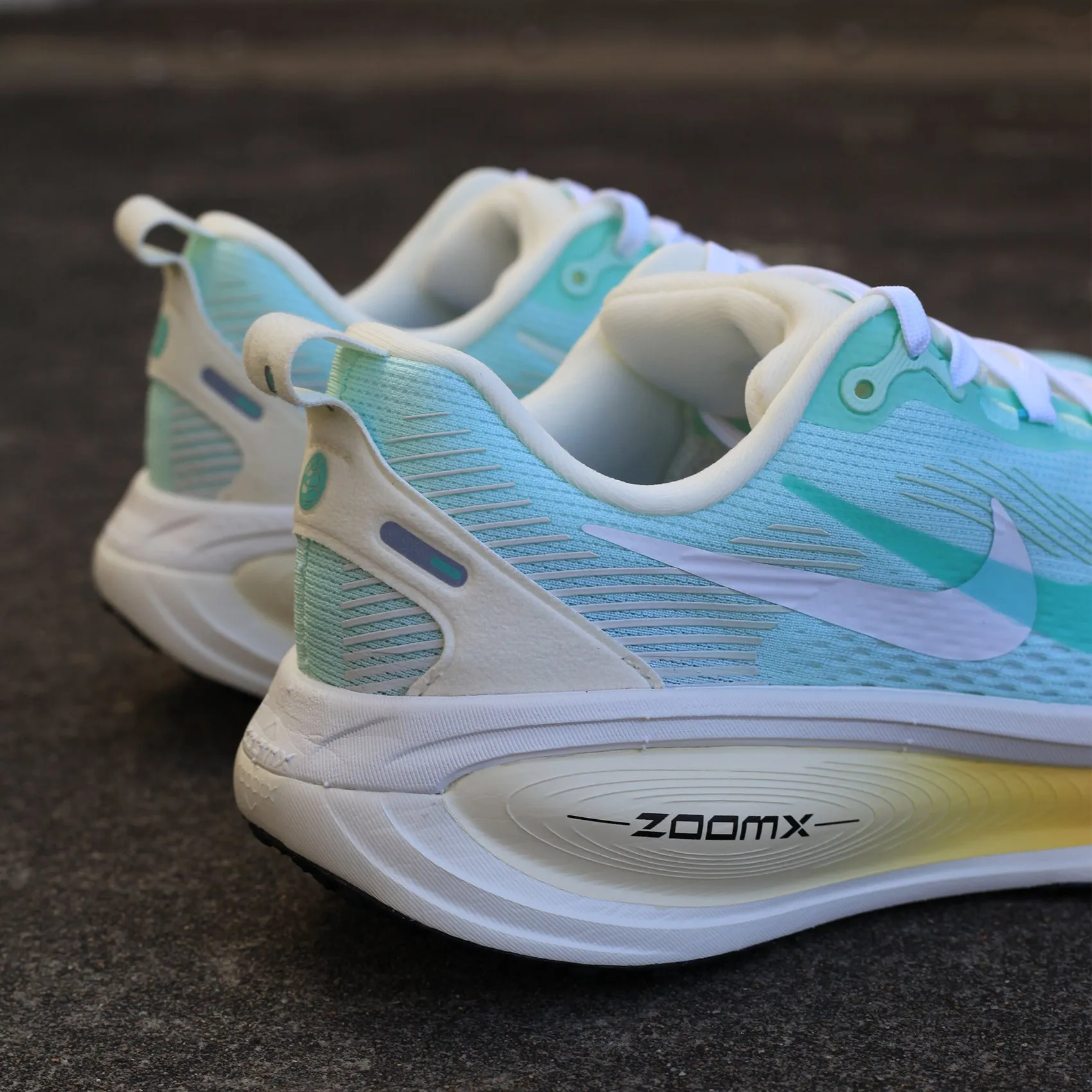 Nike Low Basketball Shoes Womens Nike Vomero 18