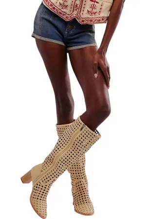 Women's Woodstock Woven Boot In Buttermilk Manitobah Boots