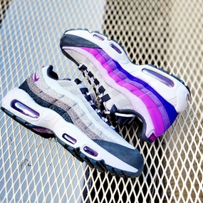 Back Of Nike Shoes Womens Nike Air Max 95 Safari