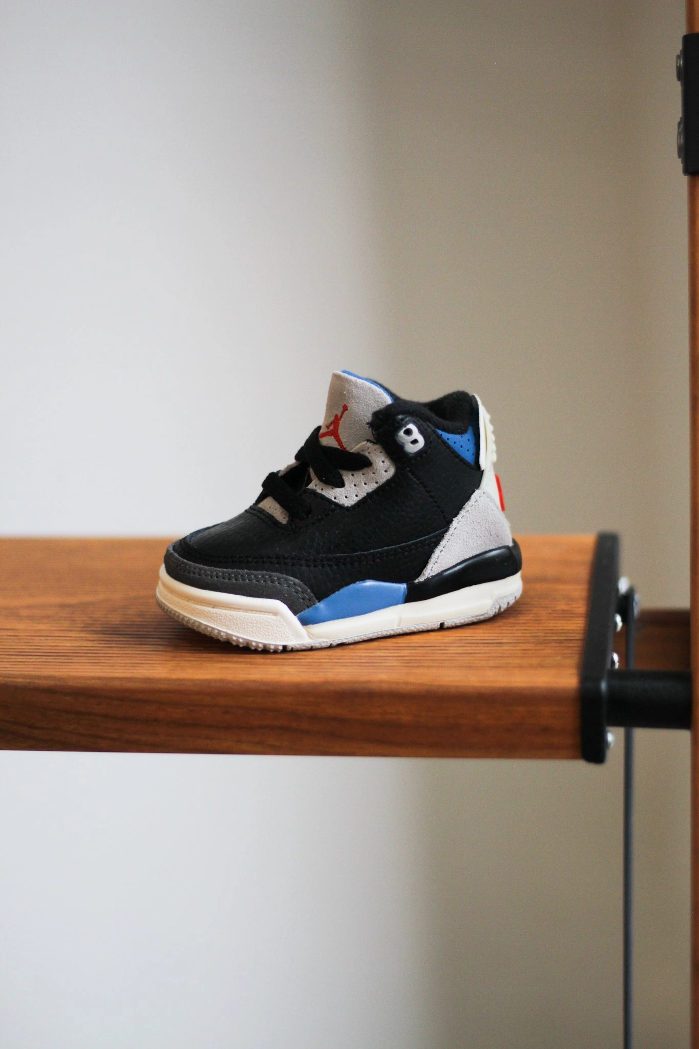 JORDAN 3 RETRO (TD) "BLACK/CHILE RED-NEUTRAL GREY" Wedding Dress With Sneakers