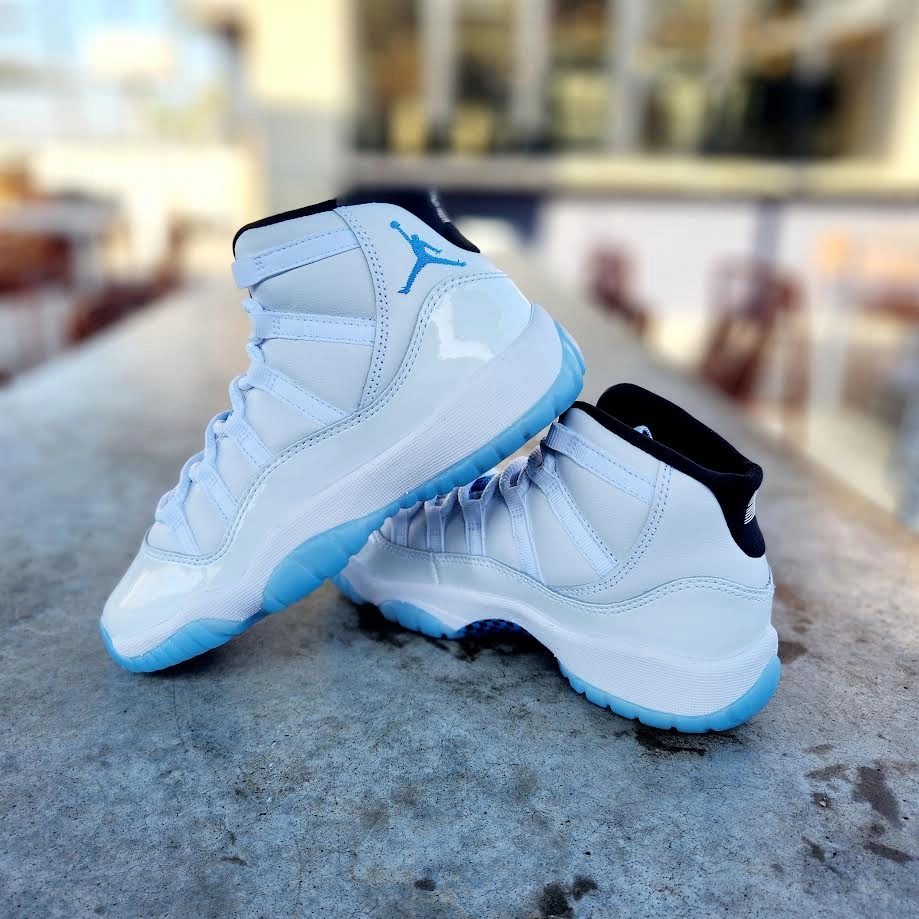 Designer Sneakers Air Jordan 11 Retro "Legend Blue" GS